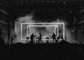 Efsanevi Sanatçı Portreleri: Müzik Mirasları 8 Efsanevi Sanatçı Portreleri