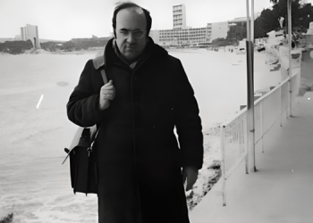 Uğur Mumcu Kimdir? Uğur Mumcu'nun Ölümü 12 Uğur Mumcu Kimdir? Uğur Mumcu’nun Ölümü